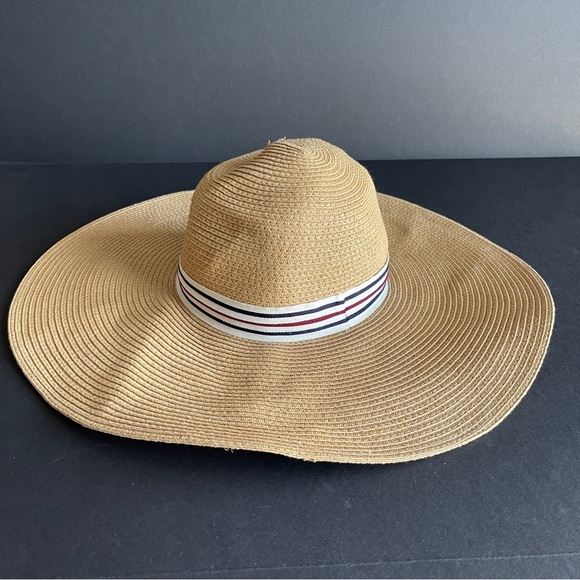 EXPRESS | Tan Floppy Straw Hat - Picture 1 of 6